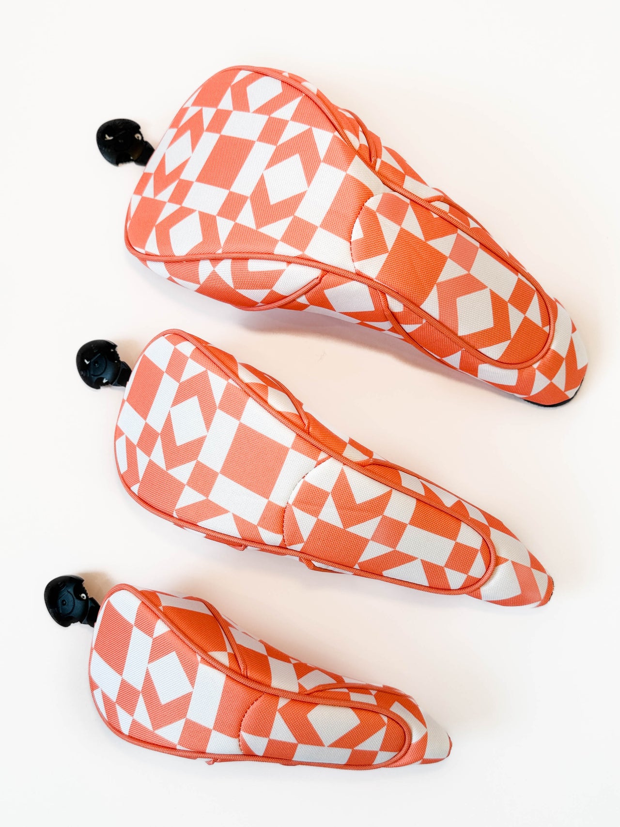 Lancaster Golf Headcover Set (Coral and white geometric)